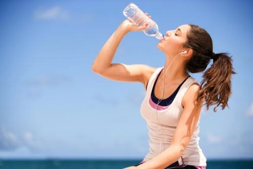 Nên uống nước vào lúc nào là tốt nhất cho sức khoẻ