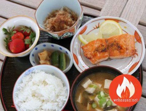 Bữa sáng của người Nhật đa dạng với nhiều món khác nhau